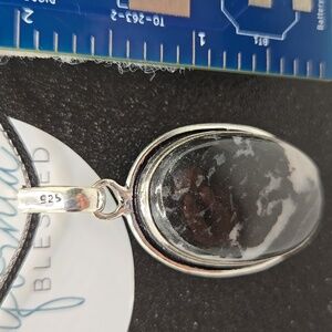 White Buffalo pendant #340 NWOT